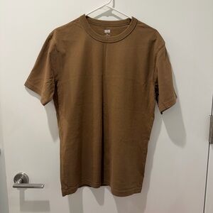 Uniqlo T-Shirt